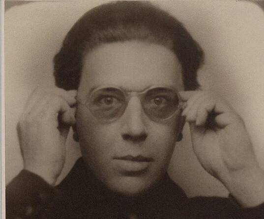 Andre Breton Biography - Facts, Childhood, Family Life & Achievements