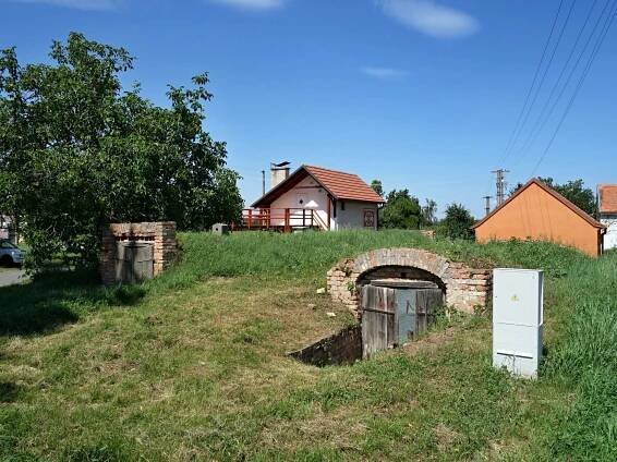 Prodej vinného sklepa 35 m² Jevišovka