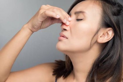 Jak zastavit krvácení z nosu? Kdy navštívit lékaře? | Moje zdraví