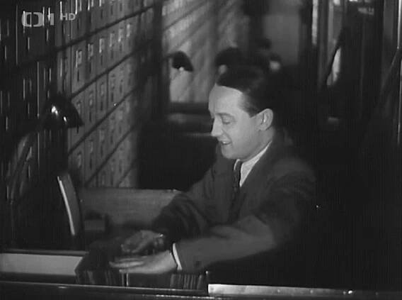 Kartotéka ve snímku Rukavička (1941)