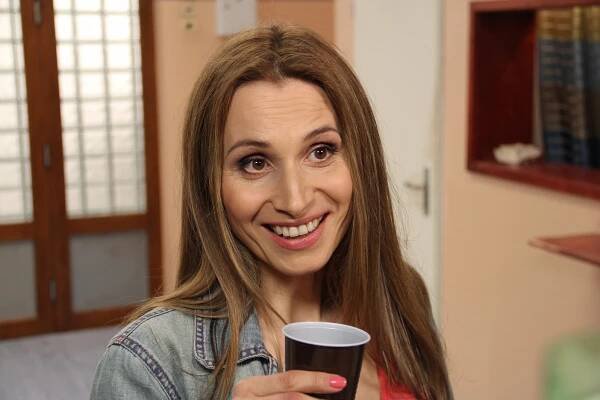 Slávka Halčáková - Kávomat - Miestny úrad Hodrušany - Z filmu