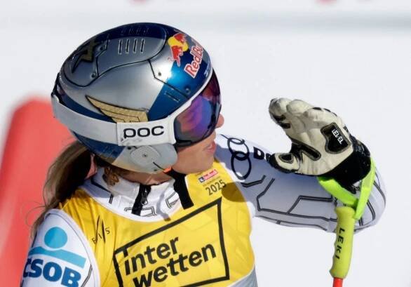 Na snowboarďačku celkem dobrý, hlásila Ledecká. Vítězka pro pláč nemohla mluvit