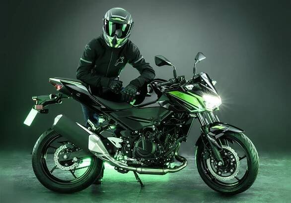 2023 Z400