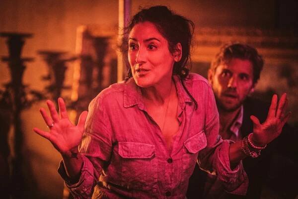 Lovci prokletých pokladů - Kleopatřino prokletí - 1. část - Z filmu - Alicia Coppola