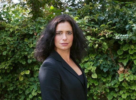 Volejte policii 110 - Schatten - Promo - Sandra Speichert
