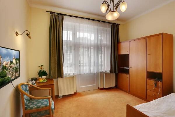 Art Deco Wolker By Astoria & Medical Karlovy Vary