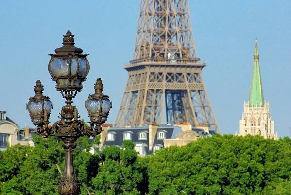 The Secret and Offbeat Paris I want to share with you - French Moments