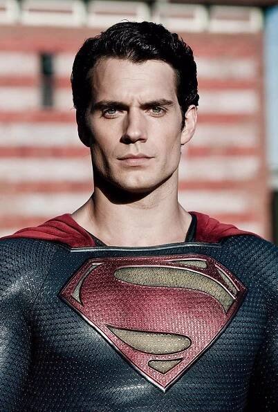 FOTO: Henry Cavill jako Superman. – stránka 39