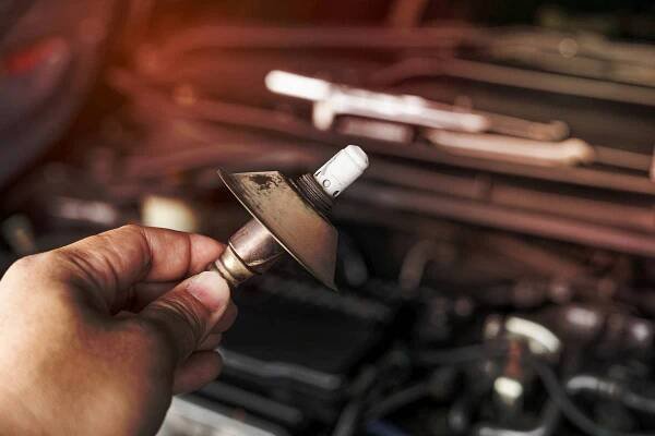 Can a check engine light for O2 sensor turn off on its own? - evto.ca
