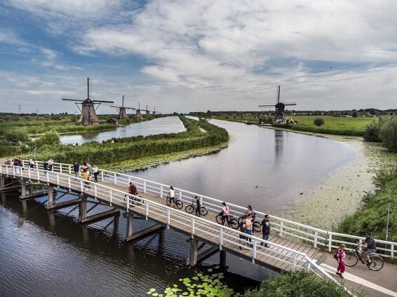 Coverfoto van UNESCO Werelderfgoed Kinderdijk