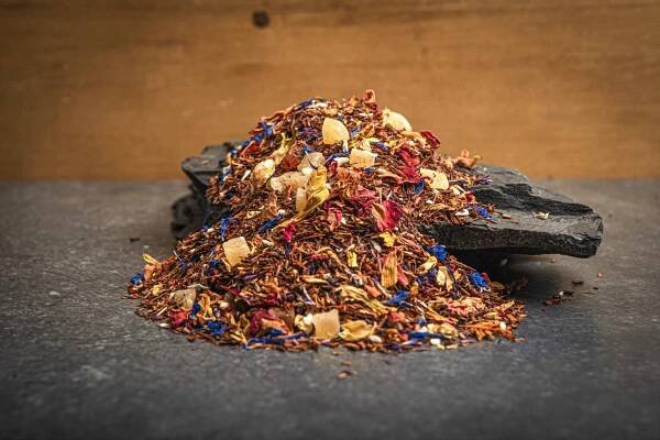 Čaj ROOIBOS ananasový vanilka mango papája 50 g Váha 50 g