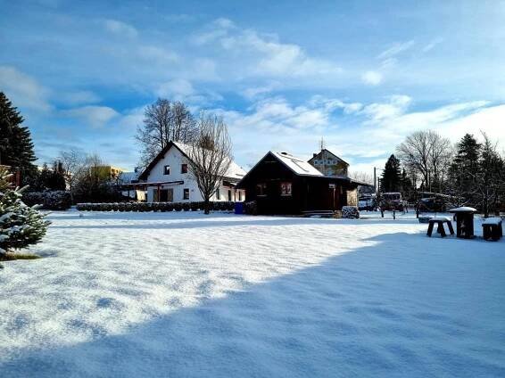 Dům a chatka pod Smrkem Nove Mesto pod Smrkem Exteriér fotografie