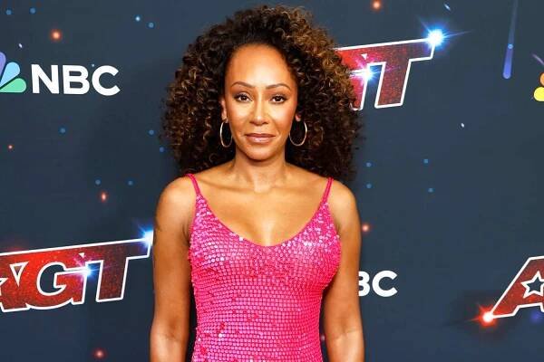 Mel B Surprises Dance Class Rehearsing to Spice Girls by Showcasing Her Moves: ‘I Had to Join Them’