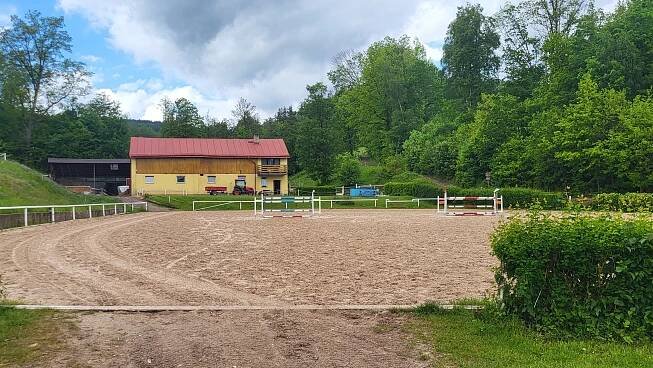 ČUS