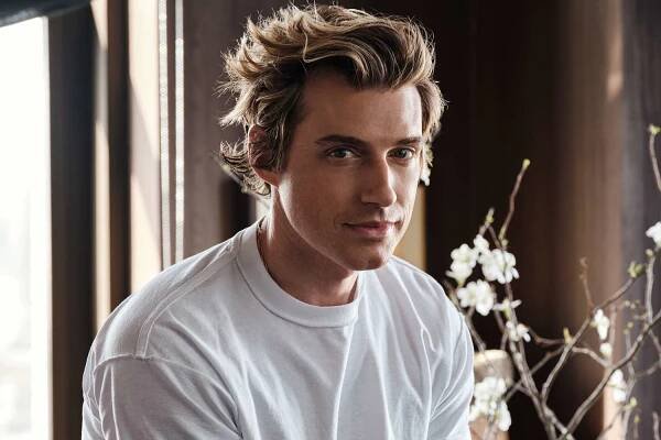 Jeremiah Brent Insists There's 'No Drama' After He Replaced Bobby Berk on Queer Eye: 'It’s Really Healthy'