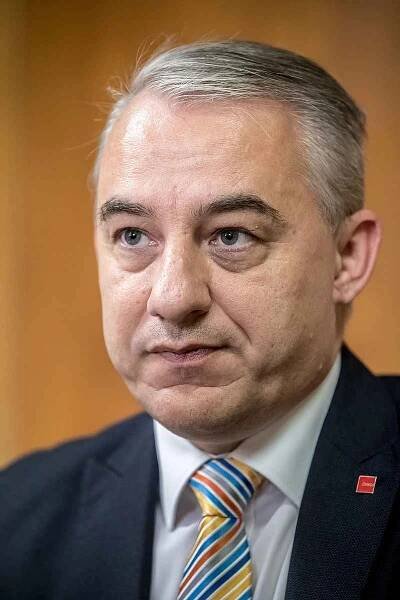 Středula oznámil kandidaturu na prezidenta. Chce se ucházet o podporu lidí