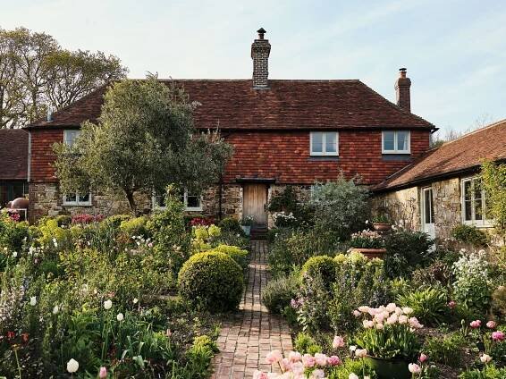 19 simple garden ideas for every style, size and budget