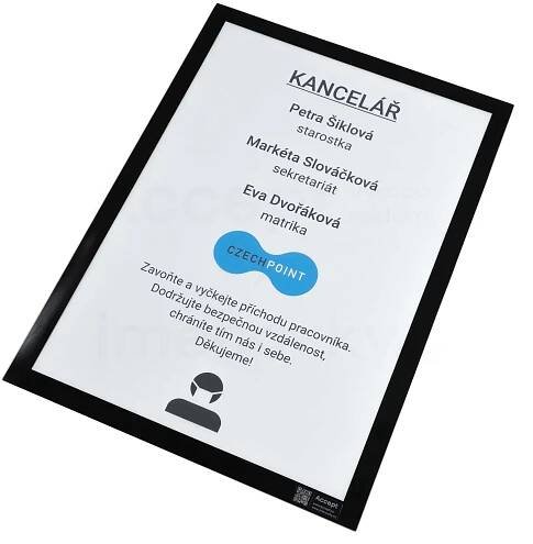 Samolepicí magnetická kapsa A3 - černá