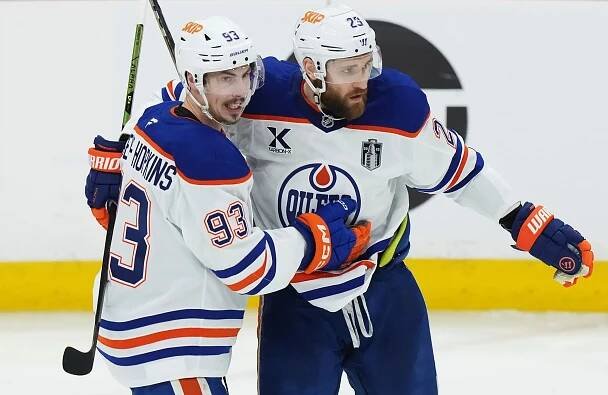 NHL: Štvrtý zápas finále bol pripomienkou toho, prečo milujeme hokej | SPORTNET