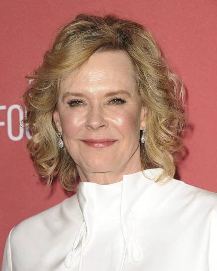 JoBeth Williams at arrivals for SAG-AFTRA Foundation Patron of the Artists Awards, Wallis Annenberg Center for the Performing Arts, Beverly Hills, CA November 8, 2018. Photo By: Elizabeth Goodenough/Everett Collection