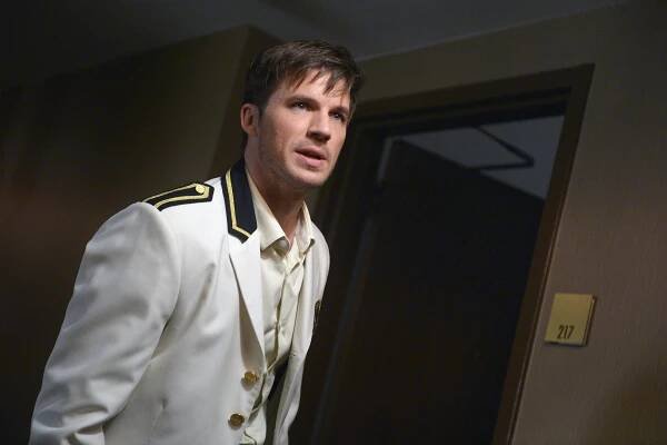 Timeless - Atomic City - Z filmu - Matt Lanter