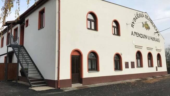 Rybářská restaurace a penzion u Horáků-6