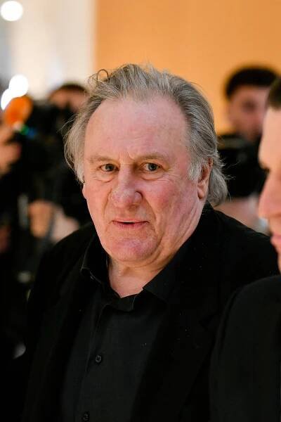 Gerard Depardieu byl odsouzen za sexuální napadení dvou žen. Jeho jméno se objeví v registru delikventů