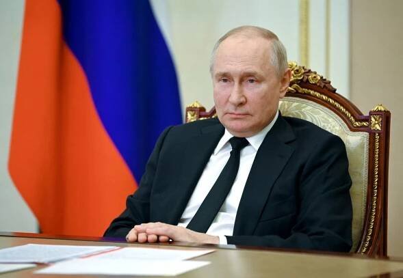 Putin úřadoval: Zvýšil věk pro službu v armádě a omezil u ruských firem podíly vlastníků ze zahraničí