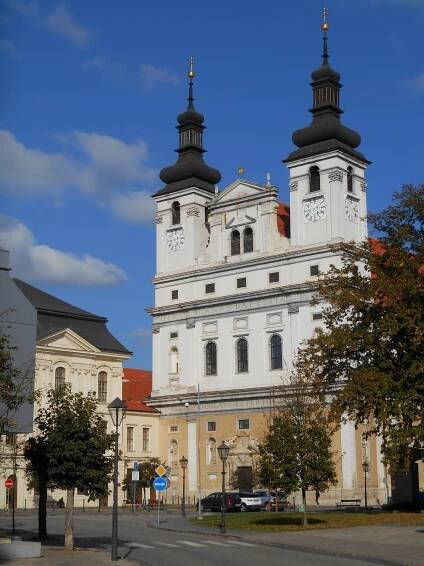 Katedrála sv. Jana Křtitele v Trnavě