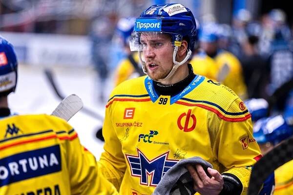 VIDEO: Podívejte se, jak Martin Beránek seřezal libereckého Daniela Pekaře