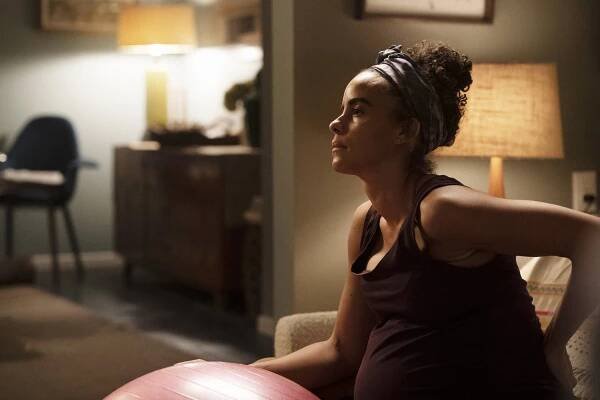 Hříšnice - Část III. - Z filmu - Parisa Fitz-Henley