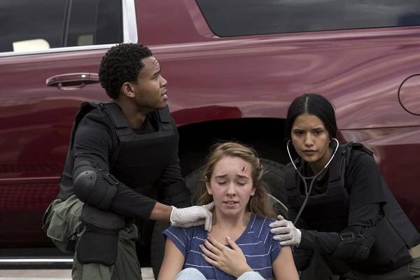 Noční směna - Resurgence - Z filmu - Robert Bailey Jr., Tanaya Beatty
