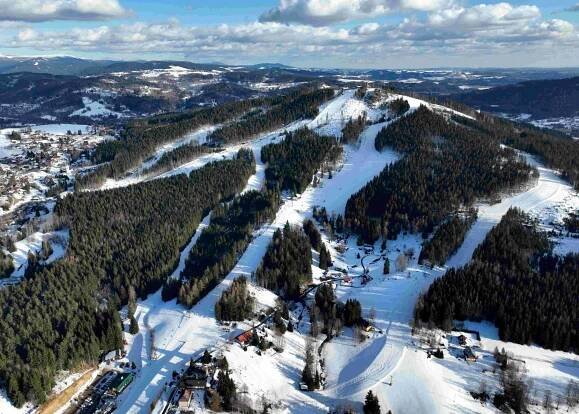 Fotogalerie SKIARÉNA JIZERKY - bezpečnější lyžování pro děti na Tanvaldském Špičáku - SKIARÉNA JIZERKY - č. 2298987 | Turistika.cz