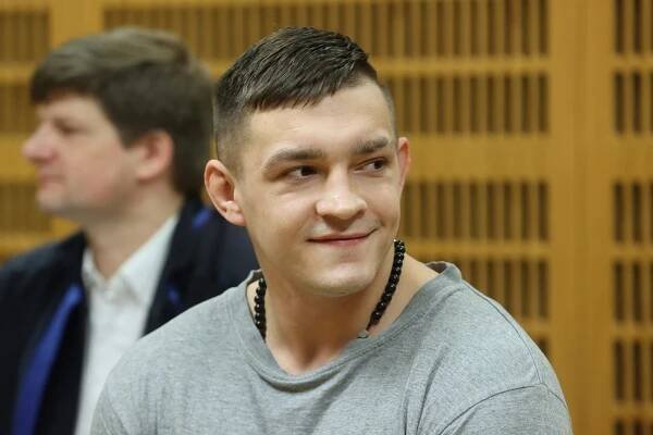 "Pán Řep" u soudu! Zápasník MMA Růžička (27) vyhrožoval dívkám a oloupil těhotnou?! Kolik si odsedí?