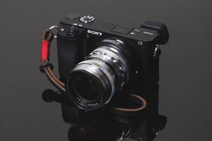 Top 7 Best Accessories Sony A6000, A6400