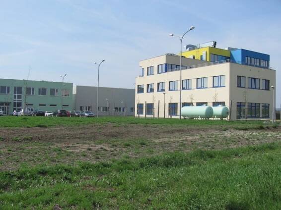 Průmyslová zóna Holešov? Zatím jediná firma