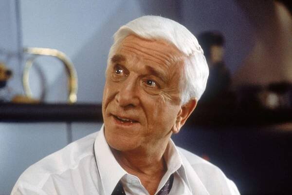 2001: Vesmírná prda - Z filmu - Leslie Nielsen