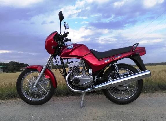  JAWA 350/640 STYLE - červená metalíza 