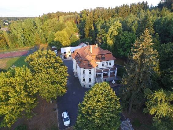 Hotel Vila Olga, Jevany