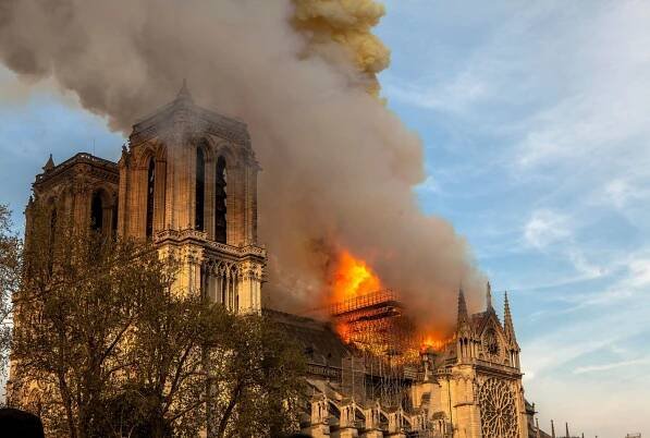 Notre-Dame Donation Backlash Raises Debate: What’s Worthy of Philanthropy? - The New York Times