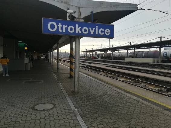 Vlakové nádraží Otrokovice | Rádi cestujeme | nejen levné letenky, ubytování, zimní pobyty