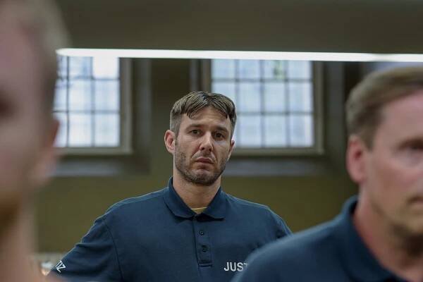 Im Knast - Der Schuss - Z filmu - Jochen Schropp