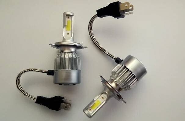 LED h1 h3 h4 h7 h8 h9 h11 h16 autožárovky - Brno-venkov - Bazar