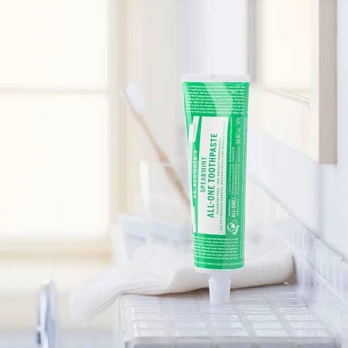 BiOOO.cz - Dr. Bronners Mátová zubní pasta 105 ml