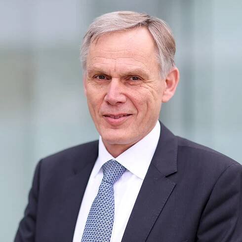 Hard Brexit will not disturb the Automotive Market • Nordic News
