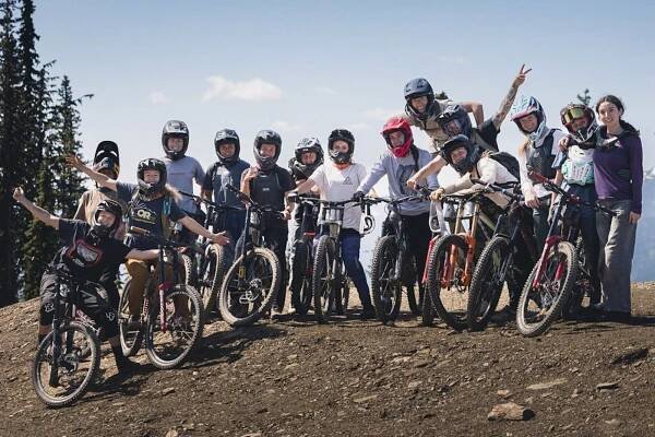 Casey Brown's Dark Horse has become everything she always wanted | Trek Race Shop 