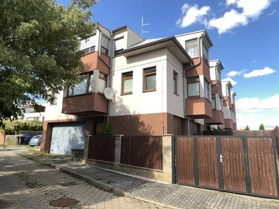Pronájem bytu s garáží 3+kk, 68 m2, Dobříš, ul. Západní, okr. Příbram, obrázek č. 3