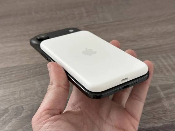 Unboxing iPhone Air a první dojmy: Jste připravení na ten WOW efekt? – Jablíčkář.cz