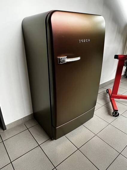folierter Kühlschrank (1)