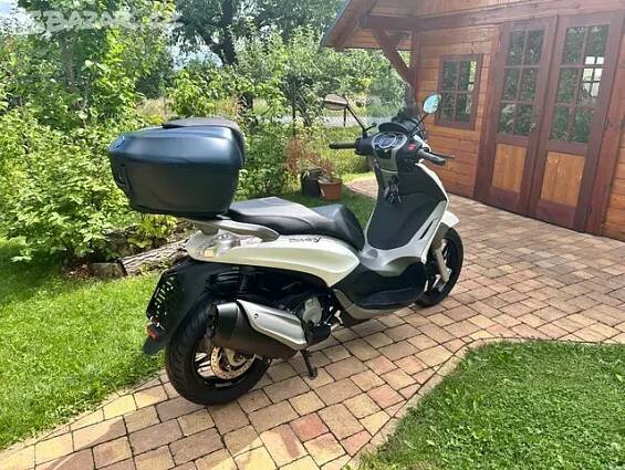 Piaggio Beverly 350 ABS, ASR